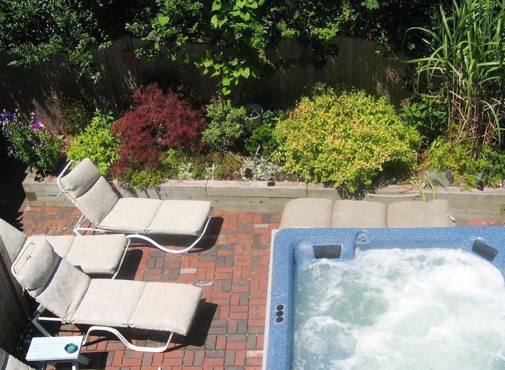 Bed and Breakfast Admiral'S Landing (Adults Only) Provincetown Facilidades foto